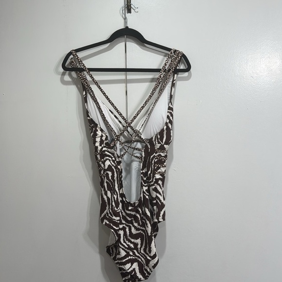 NWT La Blanca Fierce Lines Multi Strap One Piece  Size 16 - Picture 5 of 6